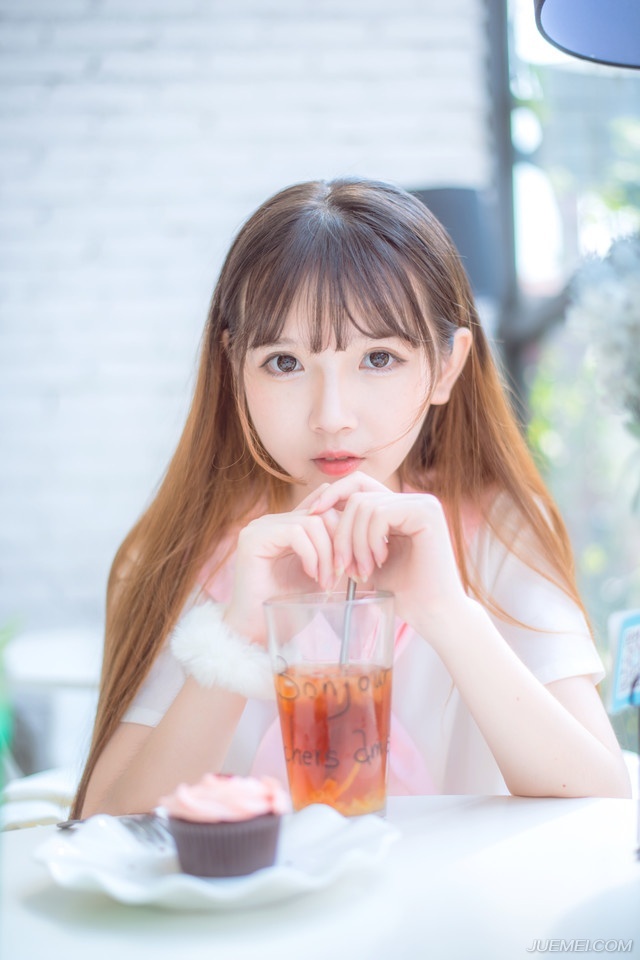 他发愿说：从今以后，咱们只有死别，不再生离。